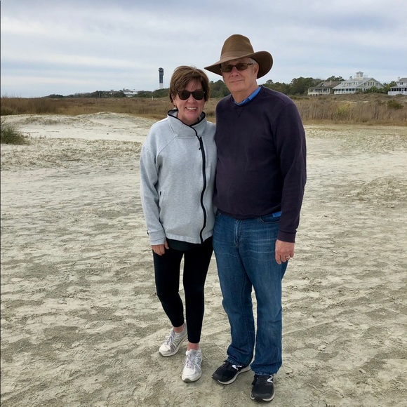 Meet your Posher, Amy - Picture 3 of 3